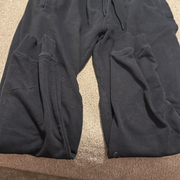 Gymshark- joggers - Picture 2 of 4